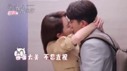 未见过父亲、幼年寄住姨妈家,从三流演员到总统夫人,她凭什么?